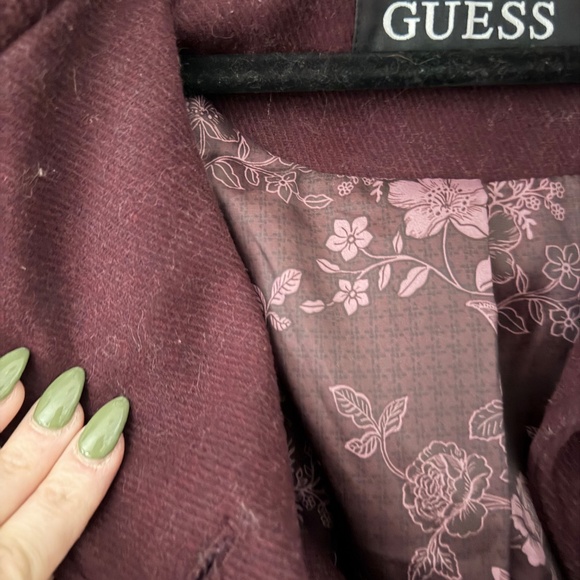 Chic burgundy Guess Burgundy vintage antique 90s super cute womens Jacket with F - Picture 6 of 7